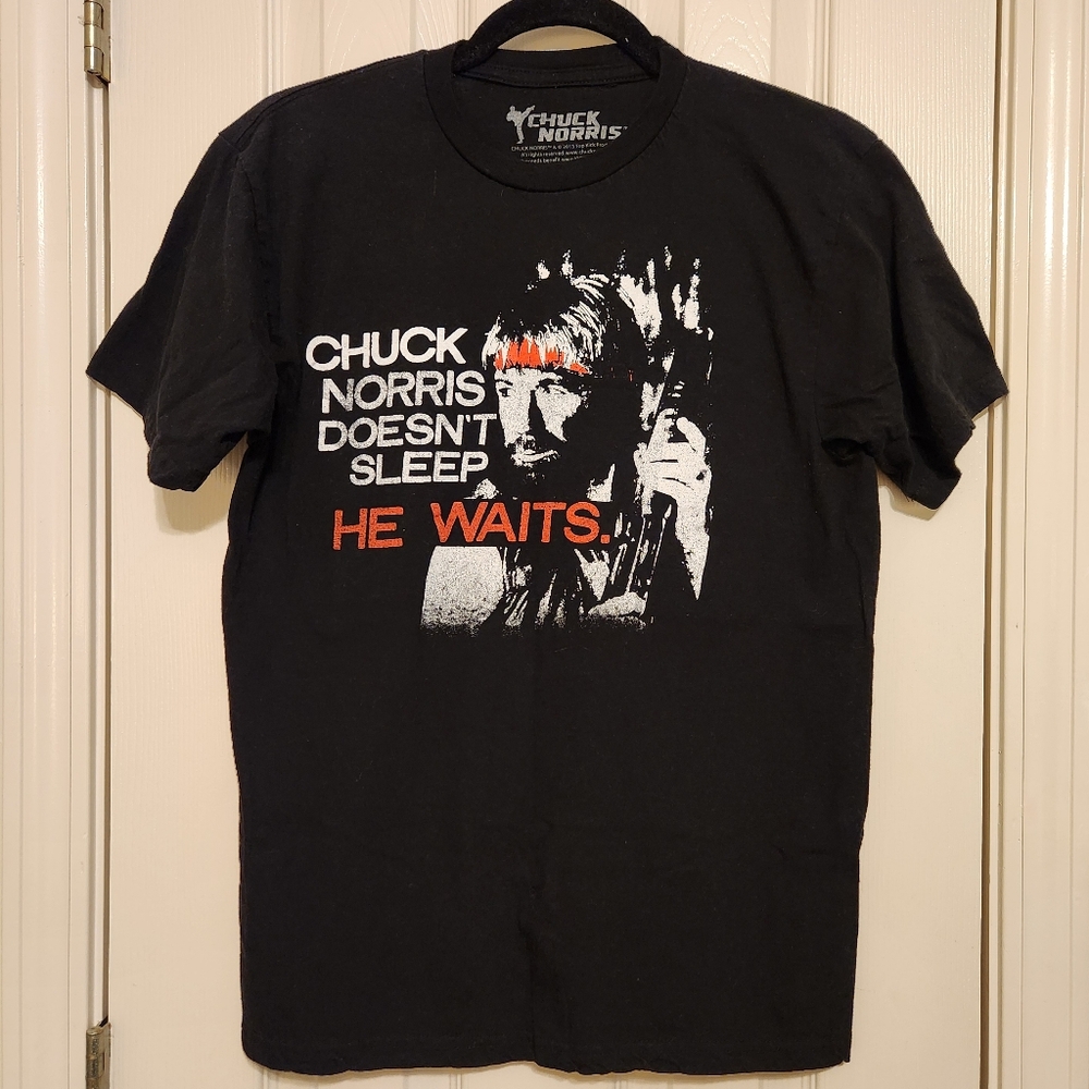 ✨️Chuck Norris Black Graphic T-Shirt Size Medium